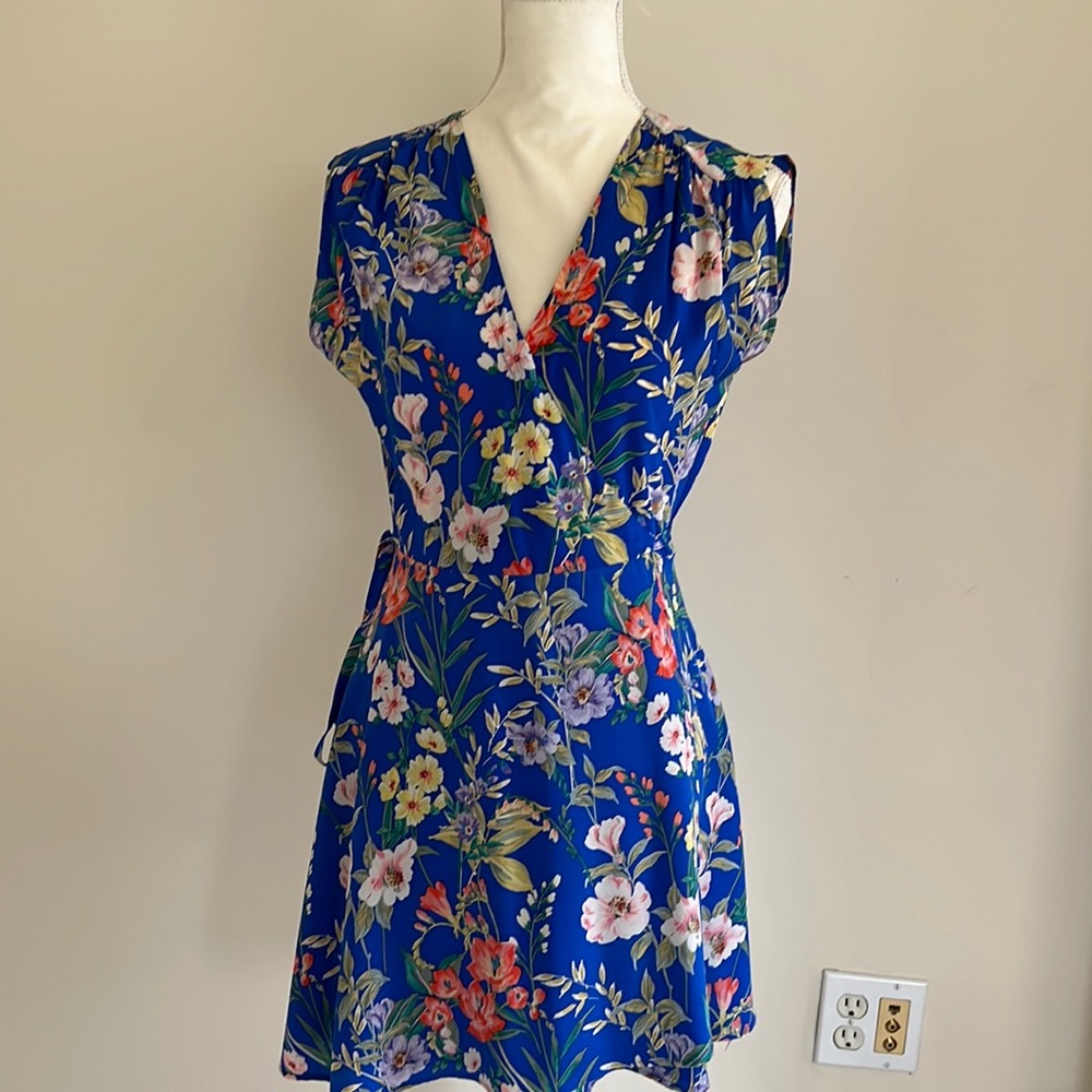 Yumi Kim Floral Wrap Dress Size Small